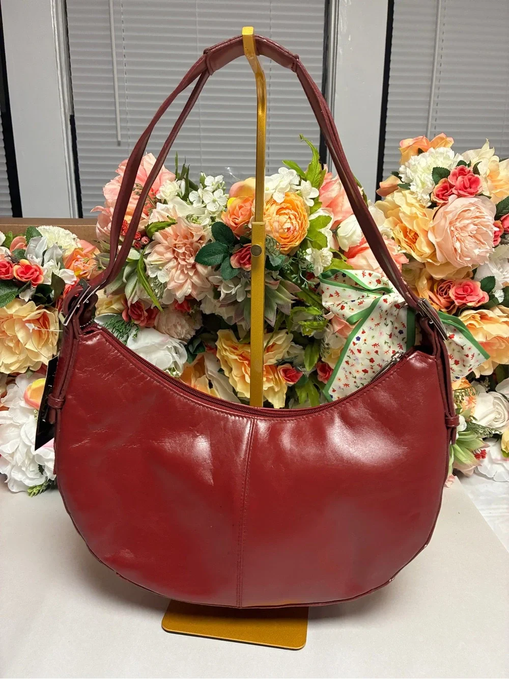 Laura Scott Redberry Hobo Shoulder Bag Double Adjustable Straps Silver NWT Tags